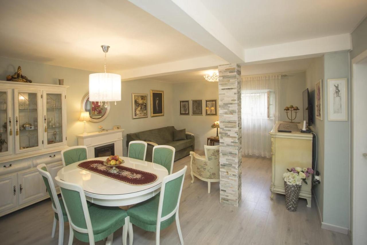 Apartment Antica With Yard & Bbq Split Exterior photo